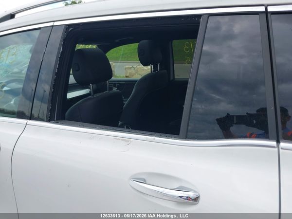 2024 MERCEDES-BENZ GLB 250 4MATIC