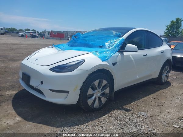2023 TESLA MODEL Y