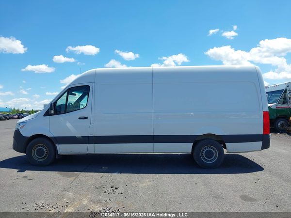 2024 MERCEDES-BENZ SPRINTER 2500 907 (VS30)