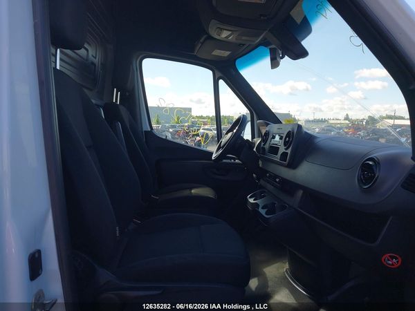 2024 MERCEDES-BENZ SPRINTER 2500 907 (VS30)