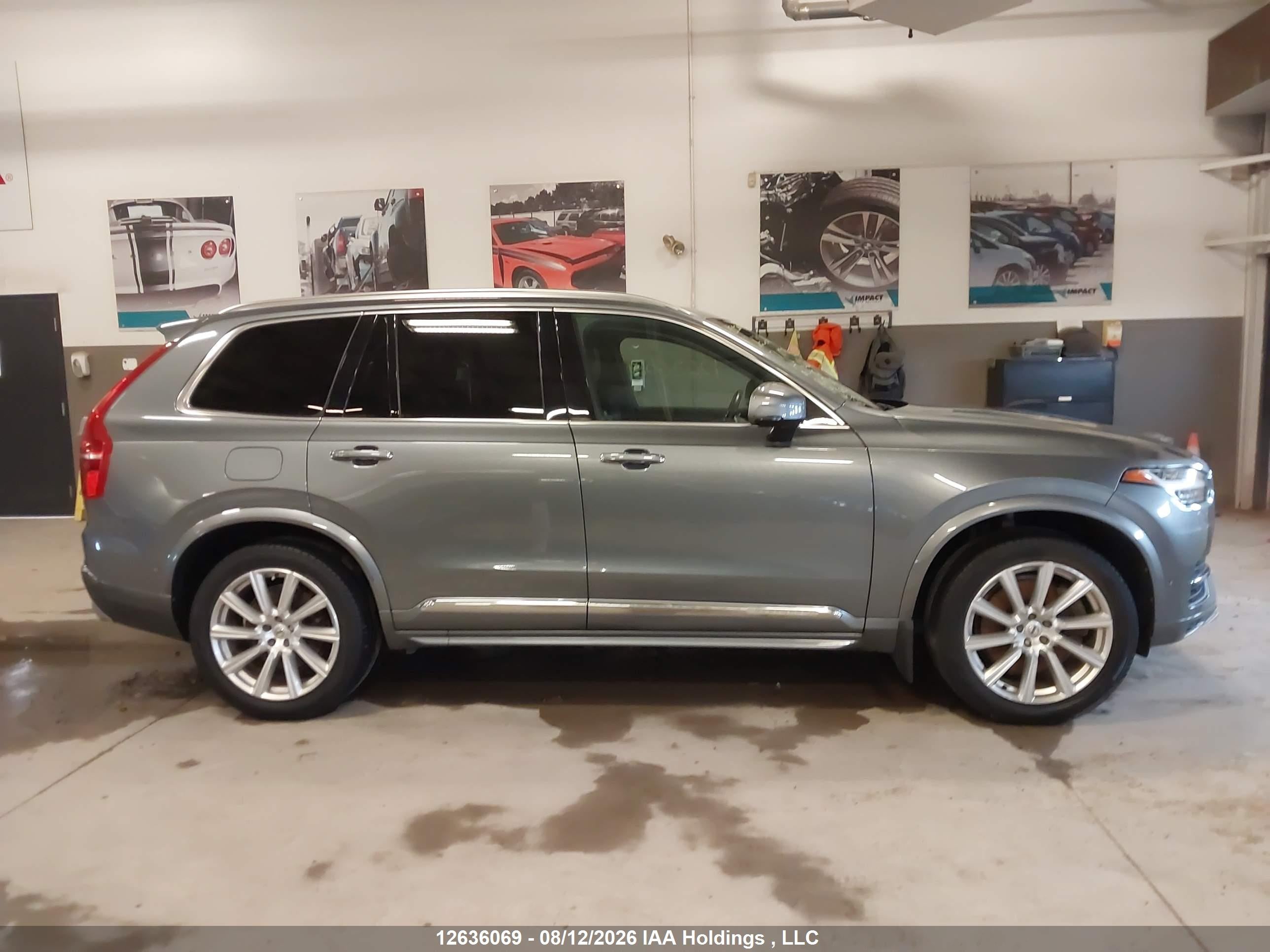 2017 VOLVO XC90 HYBRID Inscription
