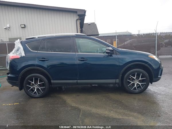 2017 TOYOTA RAV4 SE