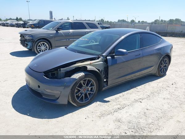 2021 TESLA MODEL 3 — I2