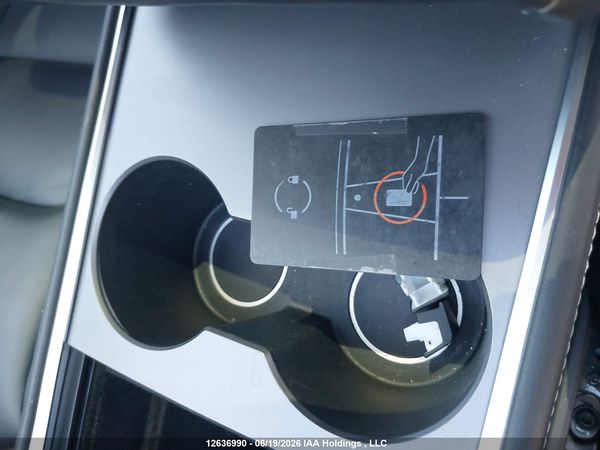2021 TESLA MODEL 3 — I11