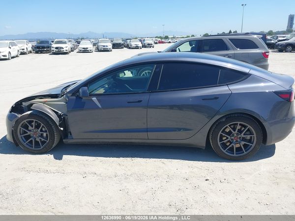 2021 TESLA MODEL 3 — I15