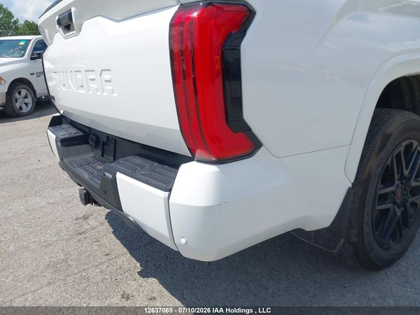 2023 TOYOTA TUNDRA SR — I21