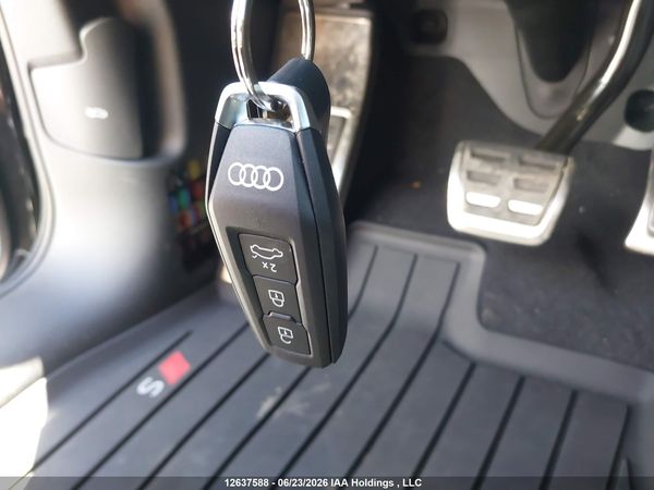 2026 AUDI SQ5 quattro Prestige