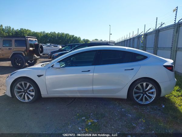 2020 TESLA MODEL 3