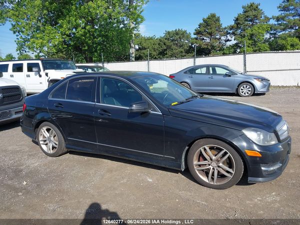 2013 MERCEDES-BENZ C 300 4MATIC