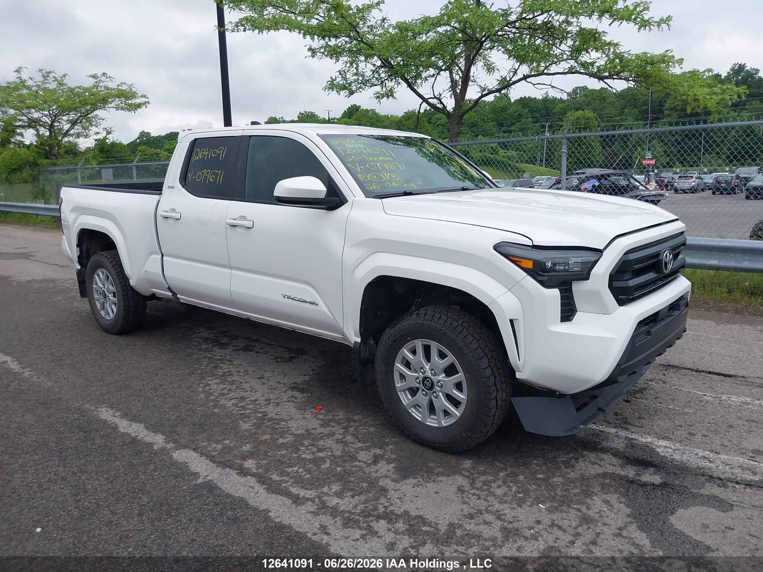 2025 TOYOTA TACOMA