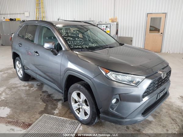2020 TOYOTA RAV4 XLE