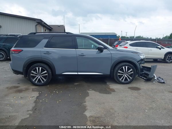 2024 NISSAN PATHFINDER PLATINUM — I14