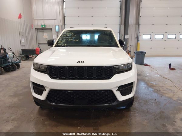 2023 JEEP GRAND CHEROKEE LAREDO/ALTITUDE