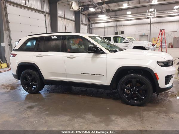 2023 JEEP GRAND CHEROKEE LAREDO/ALTITUDE