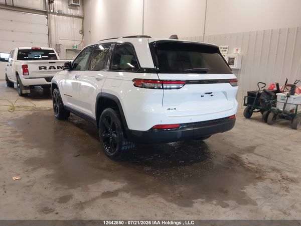 2023 JEEP GRAND CHEROKEE LAREDO/ALTITUDE