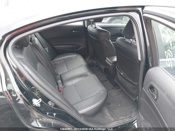 2017 ACURA ILX PREMIUM/TECHNOLOGY