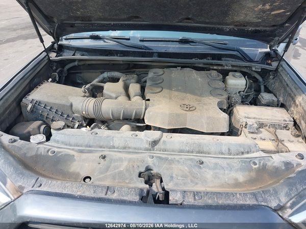 2022 TOYOTA 4RUNNER SR5 Prem