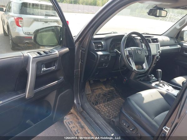 2022 TOYOTA 4RUNNER SR5 Prem