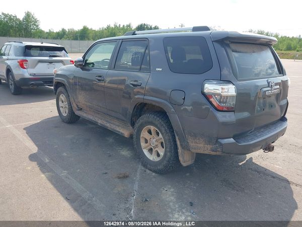 2022 TOYOTA 4RUNNER SR5 Prem