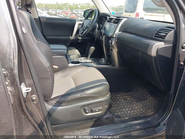 2022 TOYOTA 4RUNNER SR5 Prem
