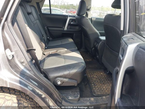 2022 TOYOTA 4RUNNER SR5 Prem