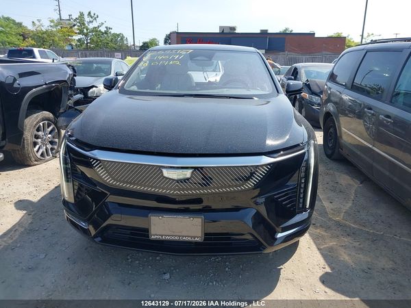 2026 CADILLAC OPTIQ LUXURY