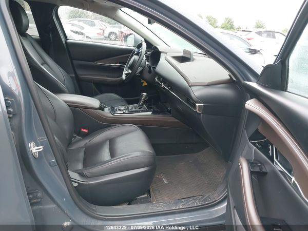 2023 MAZDA CX-30 Premium Package