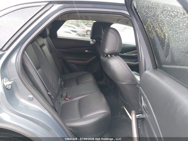 2023 MAZDA CX-30 Premium Package
