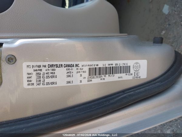 2012 DODGE GRAND CARAVAN SE