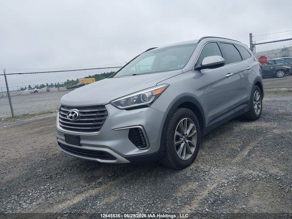 2018 HYUNDAI SANTA FE SE