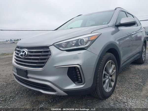 2018 HYUNDAI SANTA FE SE