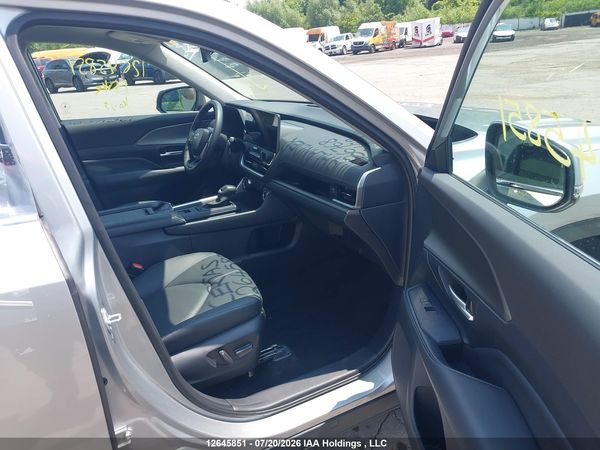 2025 TOYOTA GRAND HIGHLANDER HYBRID XLE