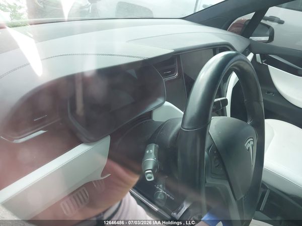 2020 TESLA MODEL X