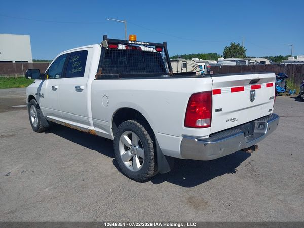 2017 RAM 1500 SLT