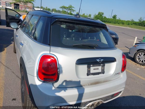 2018 MINI 5 DOOR COOPER S
