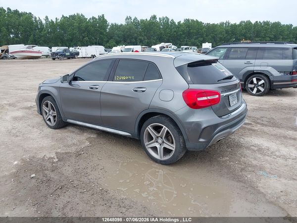 2016 MERCEDES-BENZ GLA 250 4MATIC