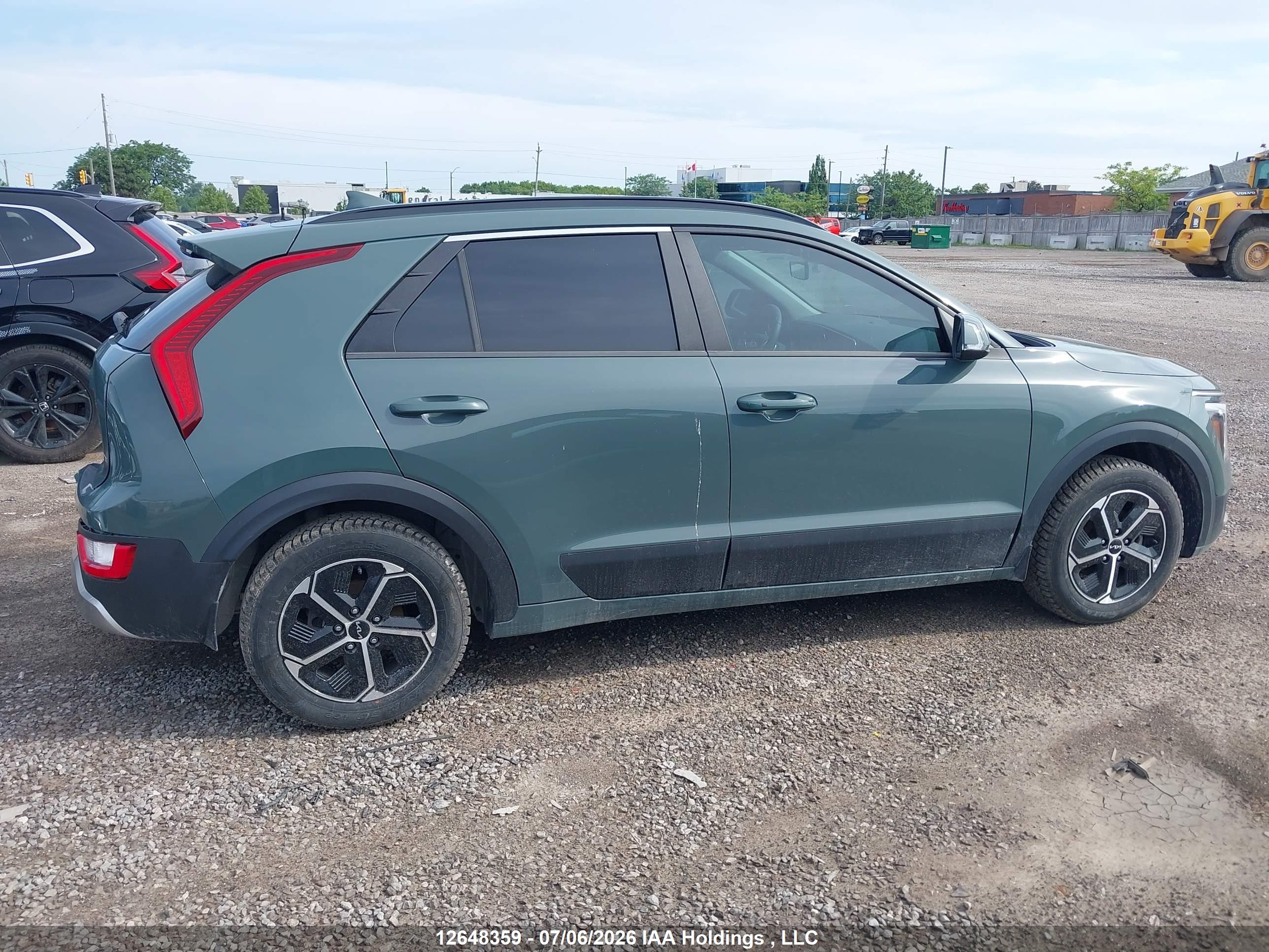 2024 KIA NIRO EX