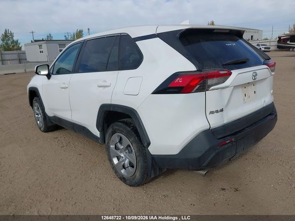 2022 TOYOTA RAV4 LE — I3