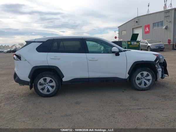 2022 TOYOTA RAV4 LE — I14