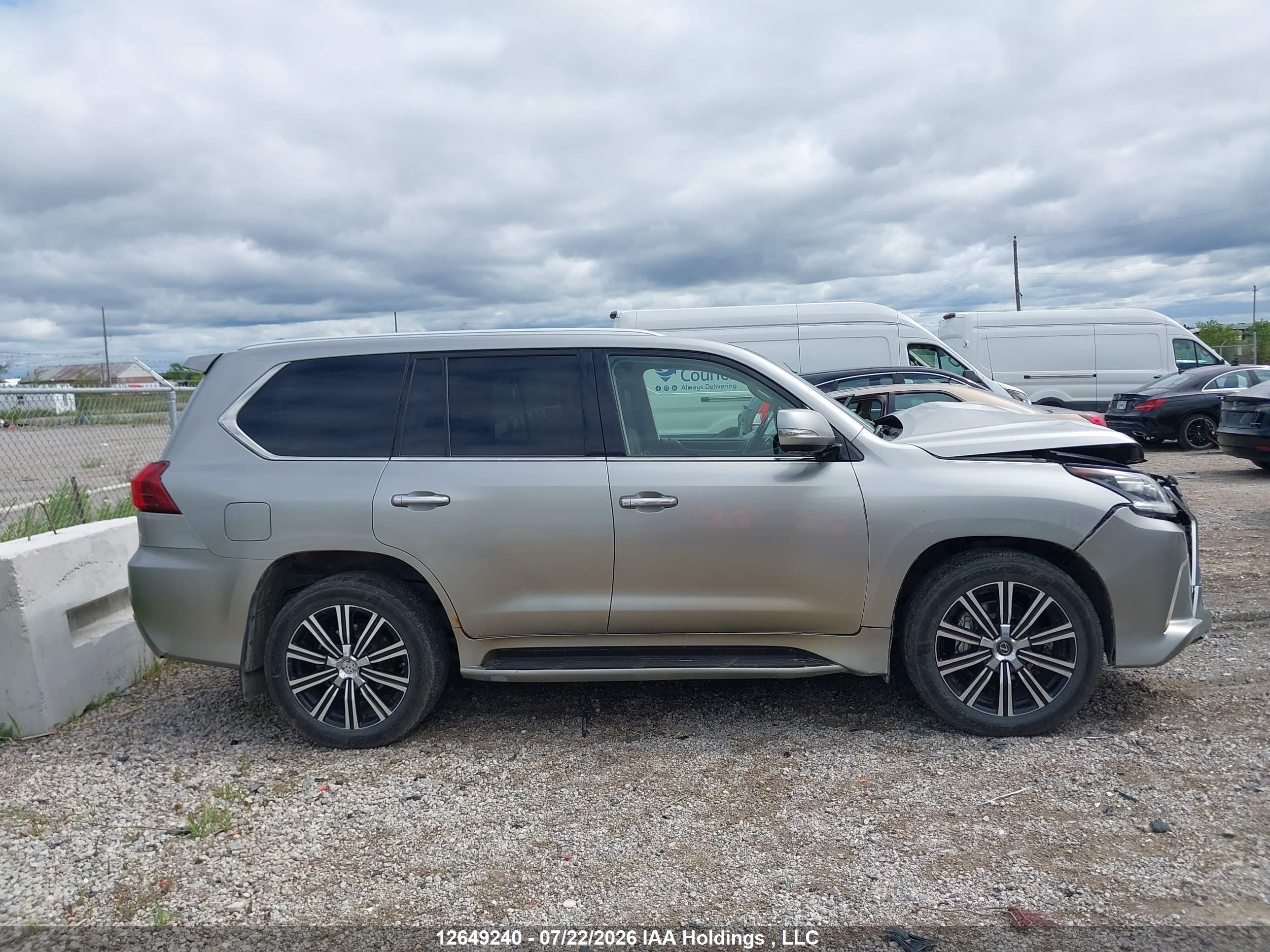 2019 LEXUS LX 570