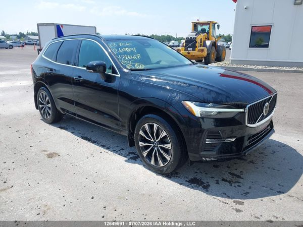 2023 VOLVO XC60 PLUS