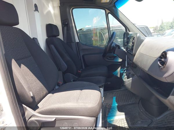 2021 MERCEDES-BENZ SPRINTER 2500 907 (VS30)
