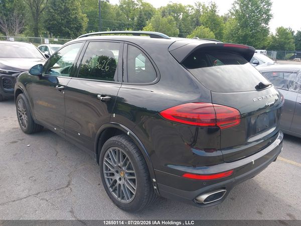 2017 PORSCHE CAYENNE PLATINUM EDITION — I3