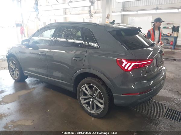 2025 AUDI Q3 PREMIUM 40