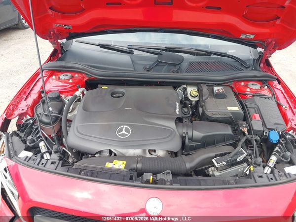 2015 MERCEDES-BENZ GLA 250 4MATIC