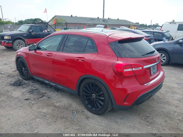 2015 MERCEDES-BENZ GLA 250 4MATIC