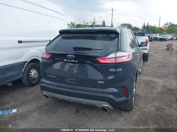 2021 FORD EDGE Titanium — I4
