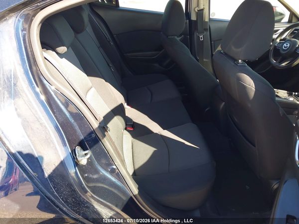 2018 MAZDA 3 Sport
