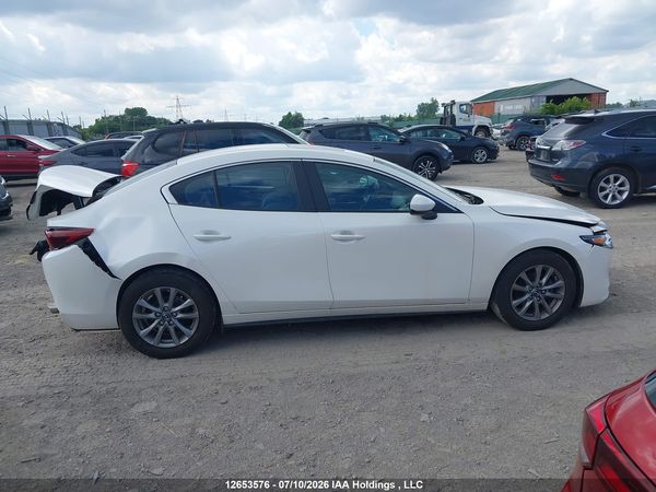 2023 MAZDA 3 PREFERRED
