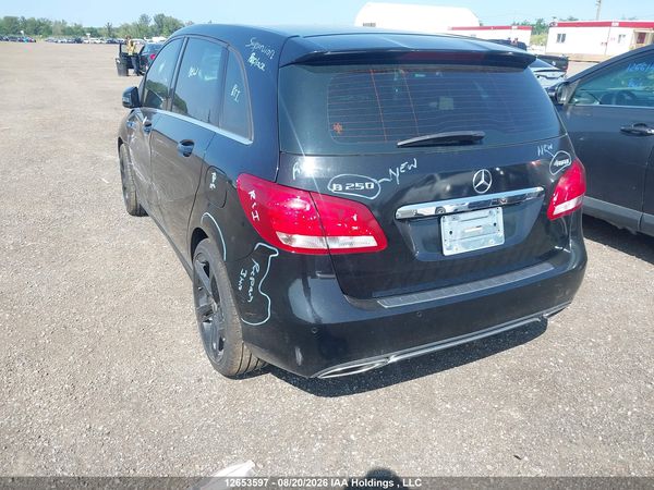 2016 MERCEDES-BENZ B250
